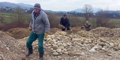 Prikupljanje kamena za gradnju