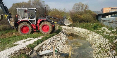 Nasipanje materijala u akumulaciju